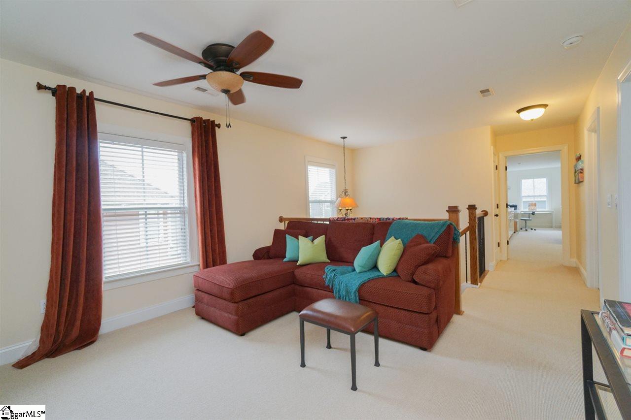 202 Ridenour Avenue Greenville, SC 29617 - Photo 17 of 31 Gallery Image 17