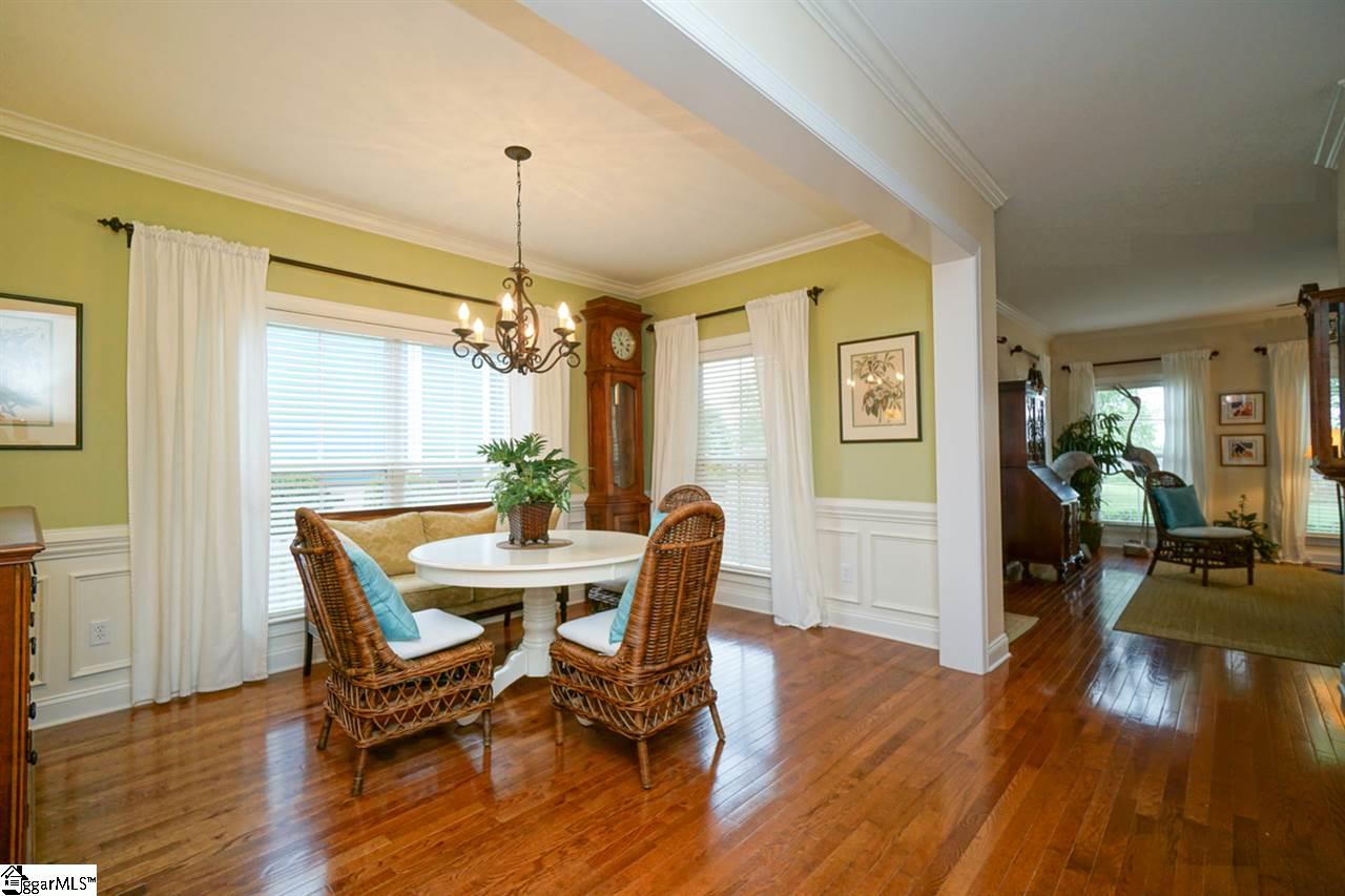 202 Ridenour Avenue Greenville, SC 29617 - Photo 10 of 31 Gallery Image 10