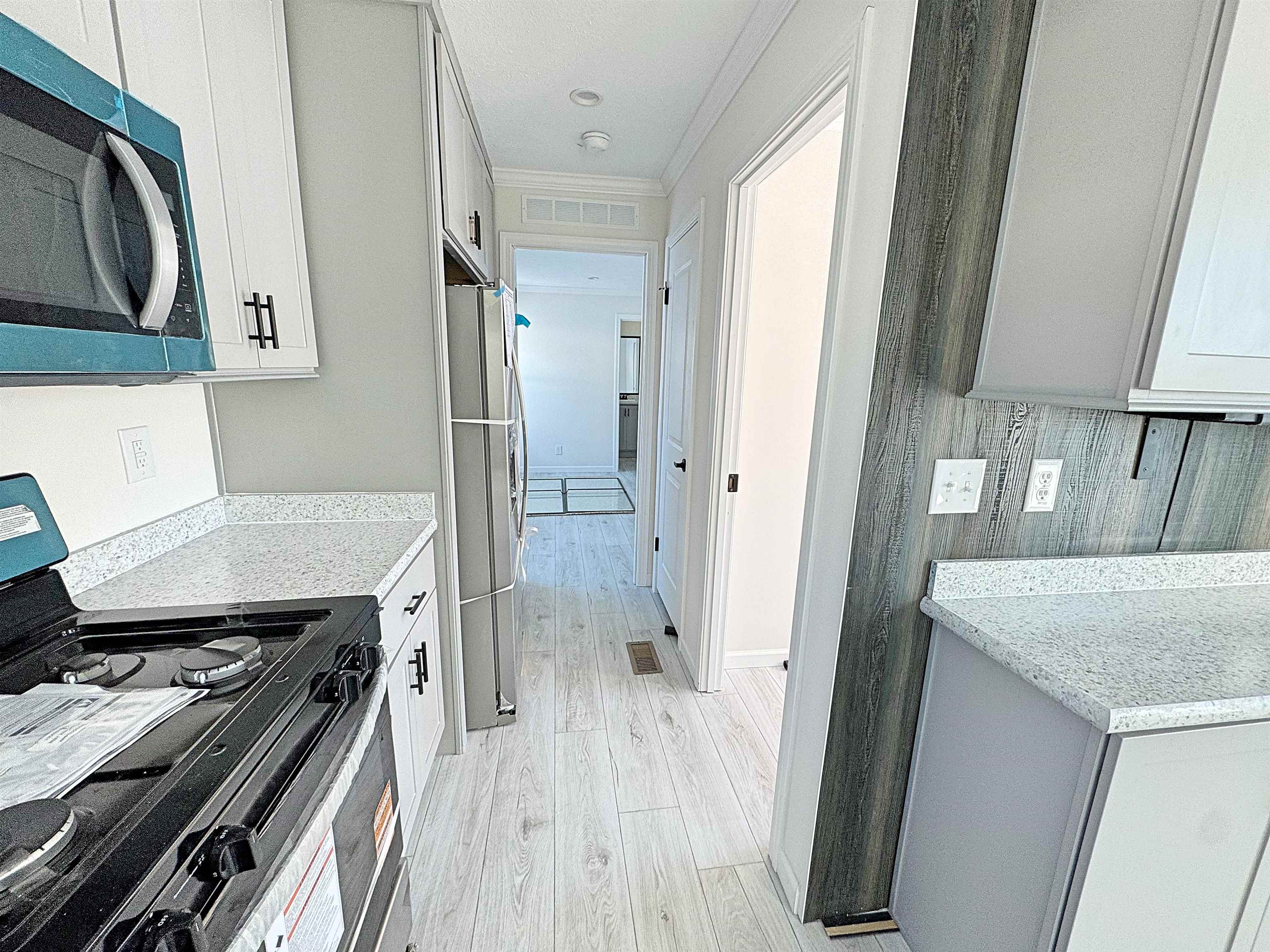 20 True Road, Unit 22 Meredith, NH 03253 - Photo 12 of 23