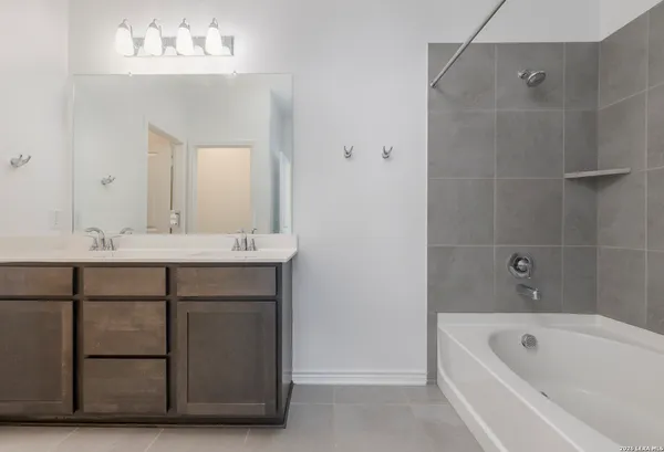 $1,850 | 9507 Reinhartz Way, San Antonio, TX 78221