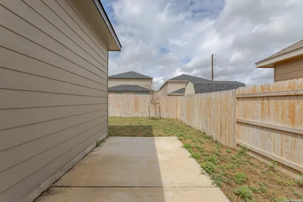 $1,850 | 9507 Reinhartz Way, San Antonio, TX 78221