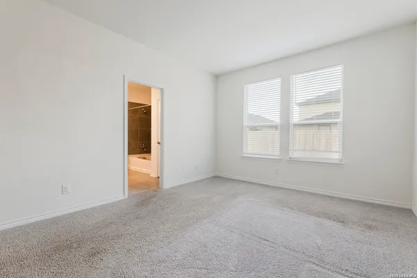 $1,850 | 9507 Reinhartz Way, San Antonio, TX 78221