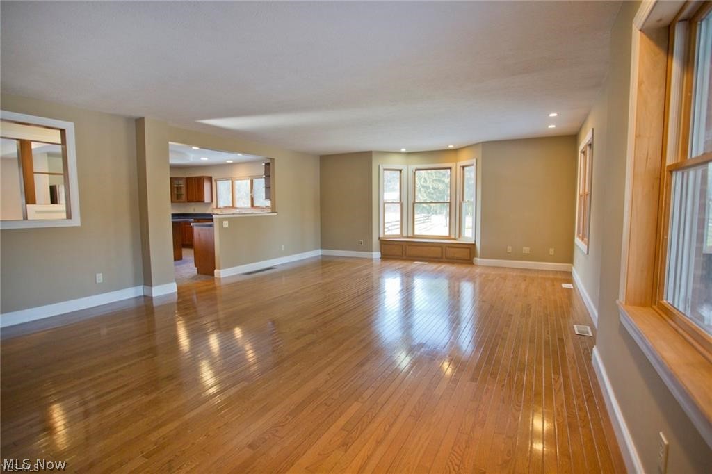 1448 Bell Road Chagrin Falls, OH 44022 - Photo 6 of 12 Gallery Image 6