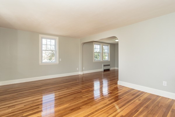 27 Dewitt Road Stoneham, MA 02180 - Photo 4 of 25 Gallery Image 4