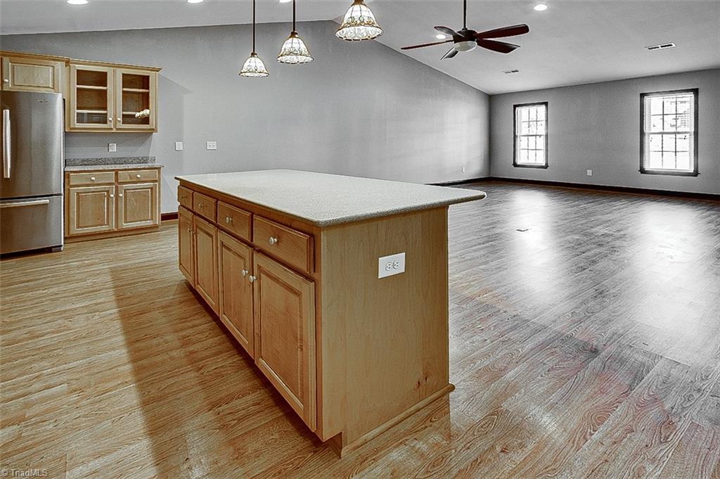 914 Easy Street Asheboro, NC 27205 - Photo 13 of 42