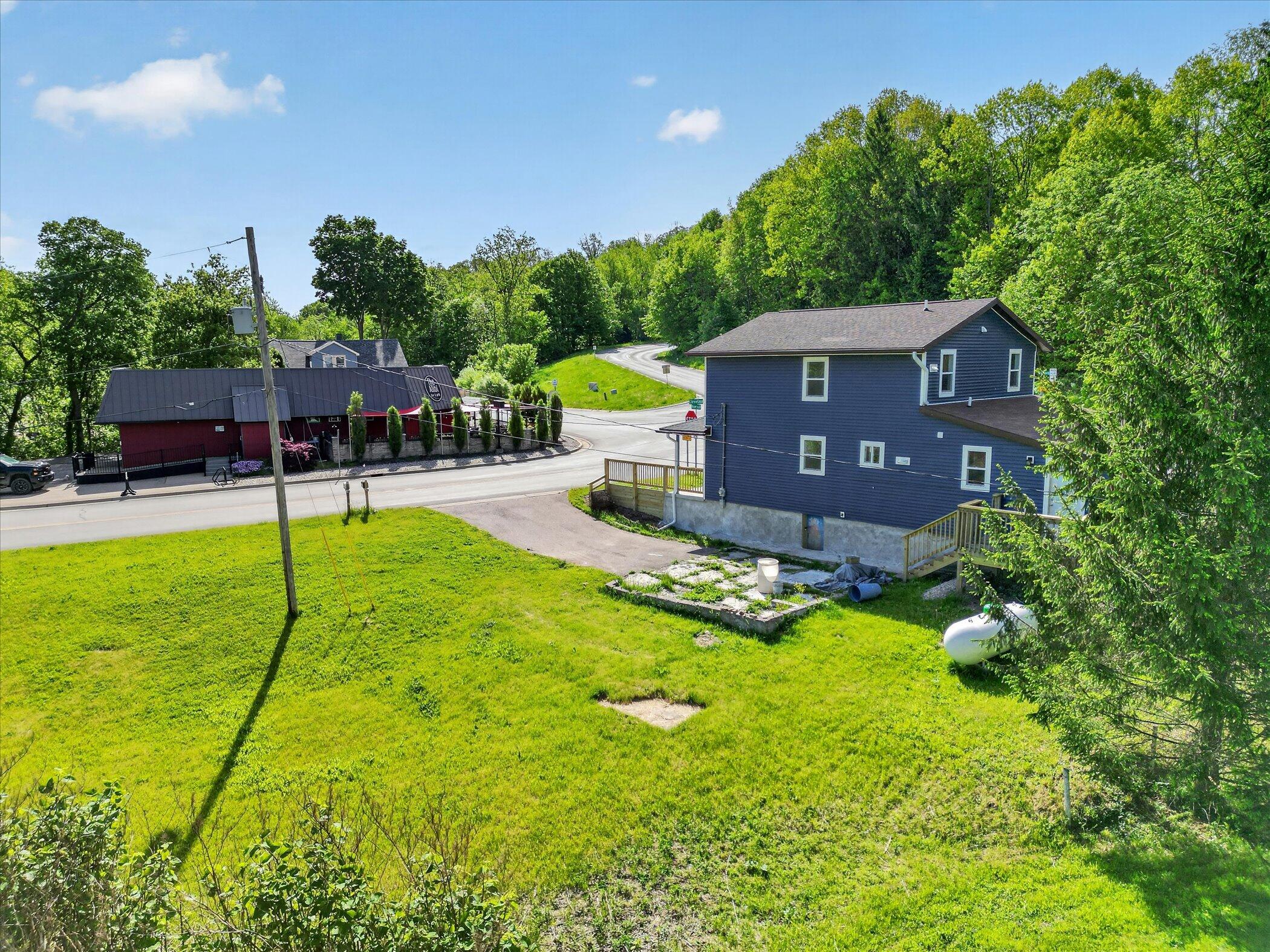 1387 East Riverside Drive Ionia, MI 48846 - Photo 8 of 60 41-1387-E-Riverside-Dr-Ionia-MI-48846-Wi