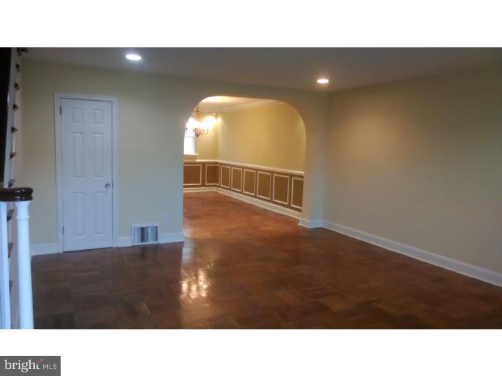 440 Edgemore Road Philadelphia, PA 19151 - Photo 2 of 23 Gallery Image 2