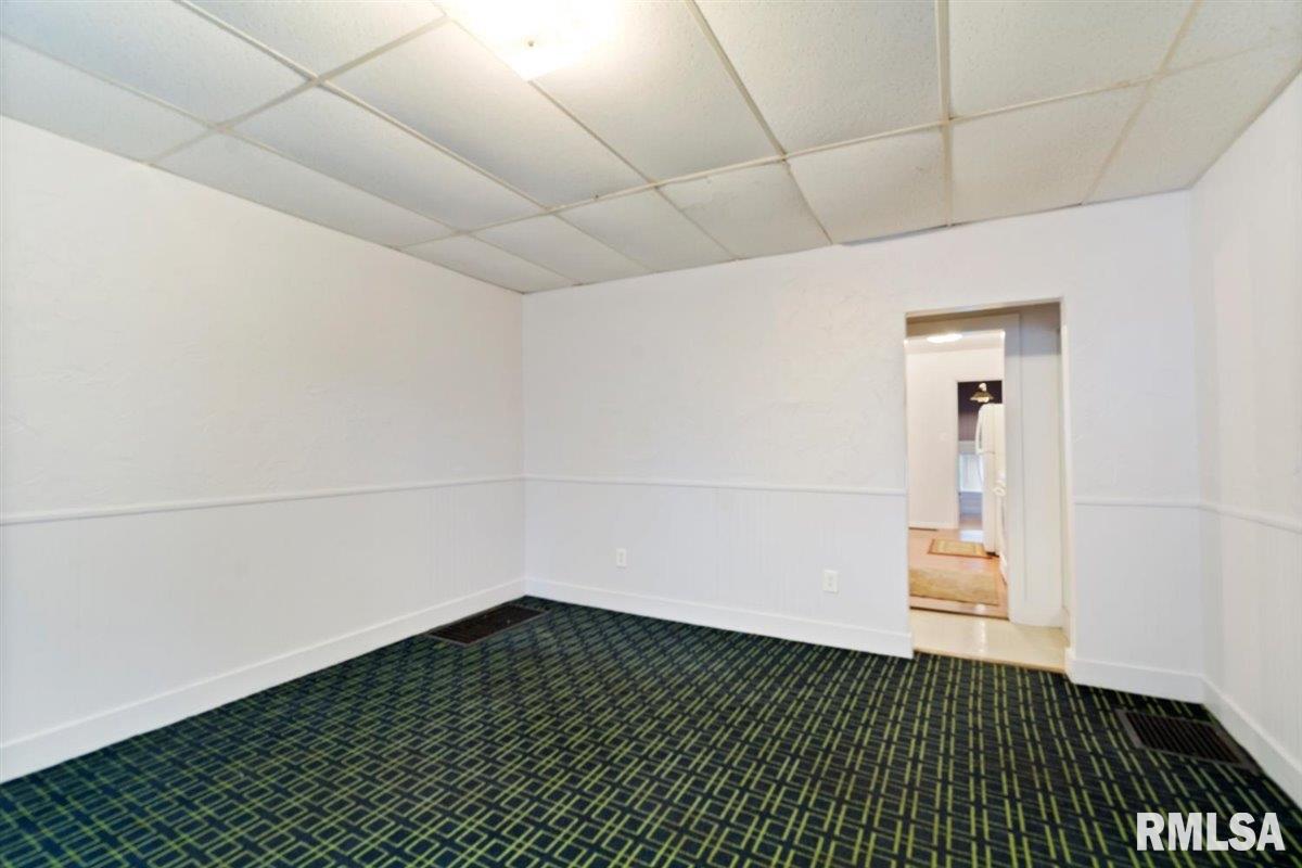 1042 North 1st Street Springfield, IL 62702 - Photo 2 of 22