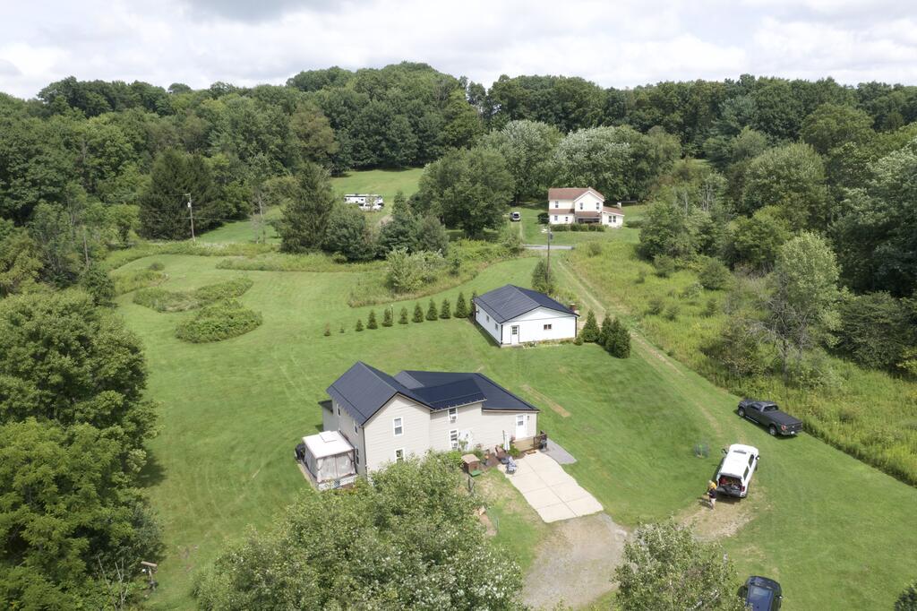162 Infield Drive Franklin, PA 16323 - Photo 9 of 30 Gallery Image 9