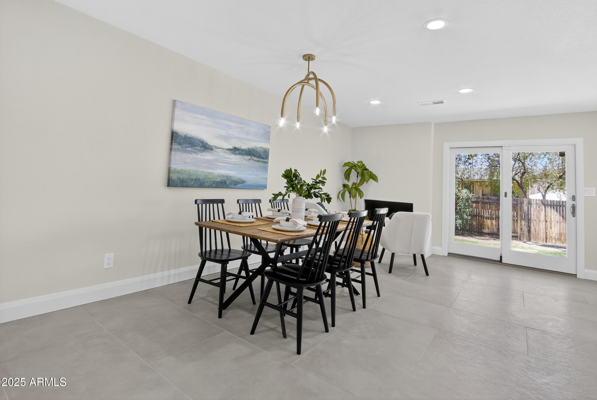 3754 East Wethersfield Road Phoenix, AZ 85032 - Photo 11 of 30 Dining