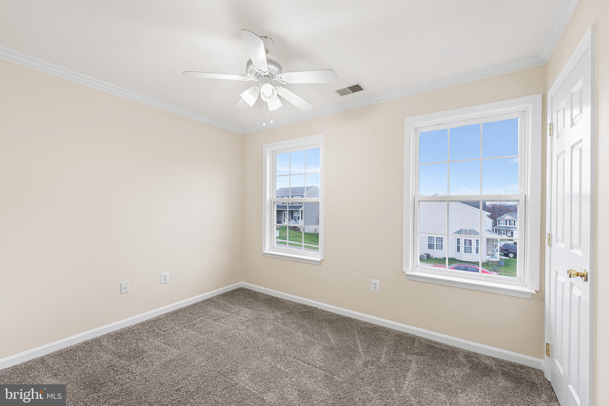 31 Dunmore Drive Hanover, PA 17331 - Photo 24 of 55 an empty room with windows and fan