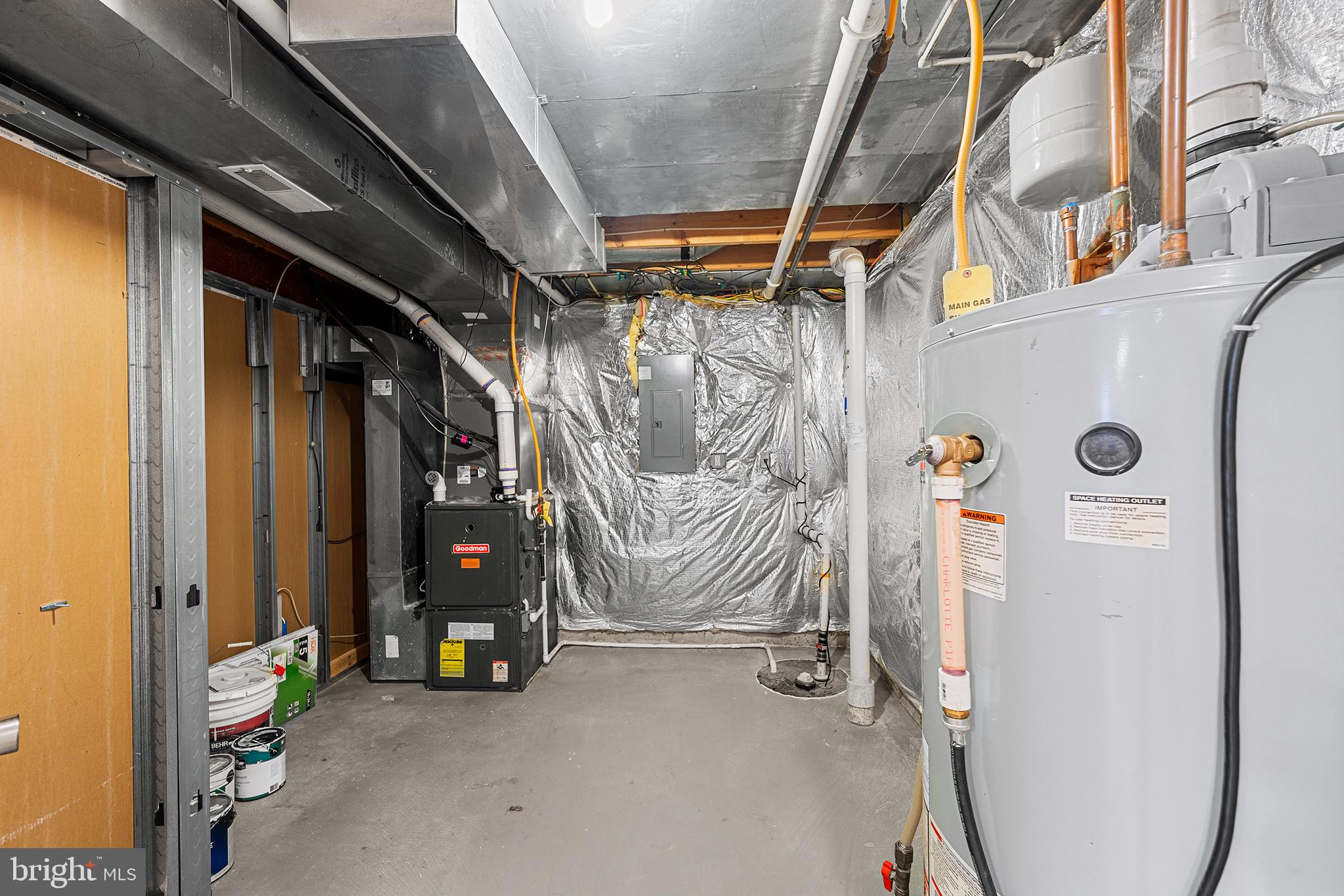 31 Dunmore Drive Hanover, PA 17331 - Photo 46 of 55 a view of car garage