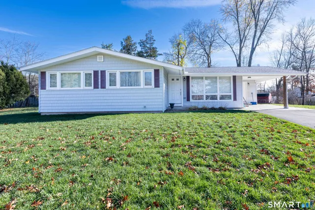 $3,000 | 49 Kimberly Circle, North Haven, CT 06473