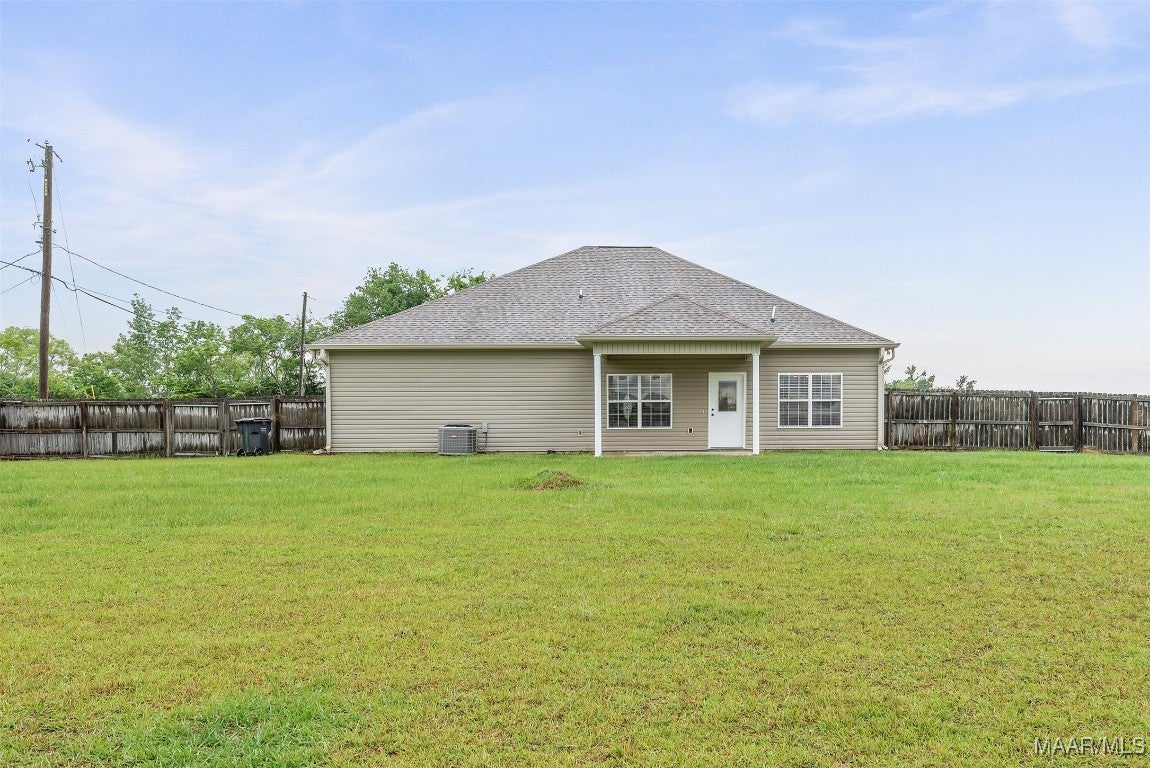 2045 Holland Road Newton, AL 36352 - Photo 7 of 27 Gallery Image 7