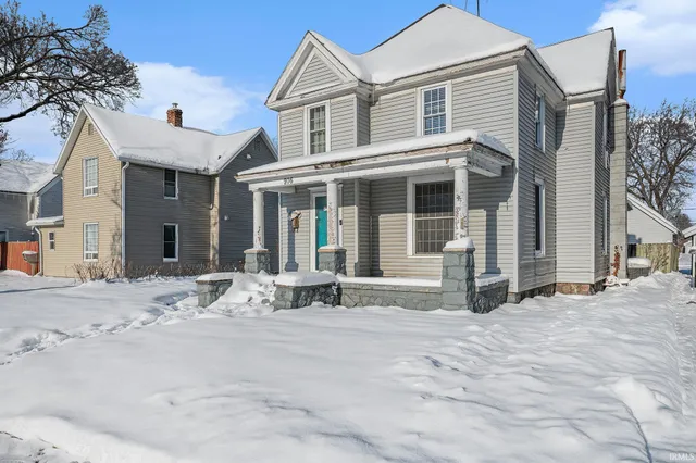 $225,000 | 916 East Beardsley Avenue, Elkhart, IN 46514