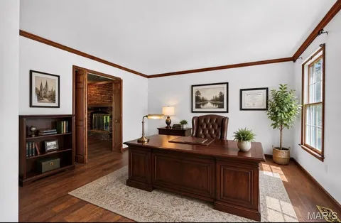 $545,000 | 310 Stablestone Drive, Chesterfield, MO 63017