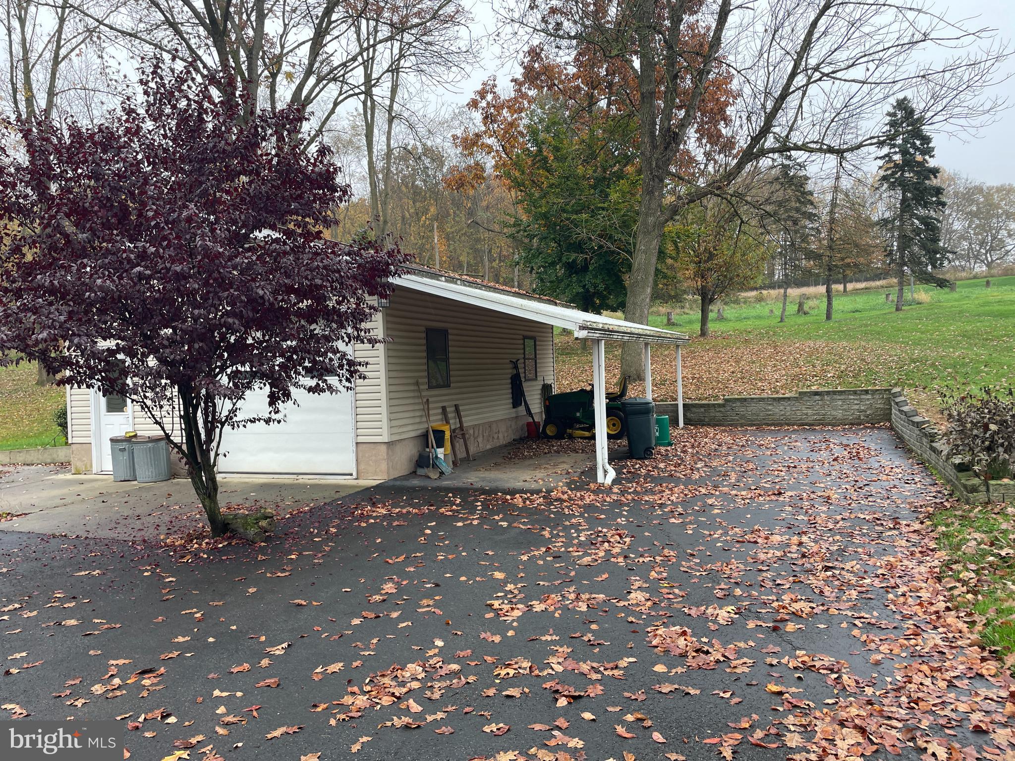 179 Covered Bridge Road Elizabethtown, PA 17022 - Photo 6 of 9 Gallery Image 6