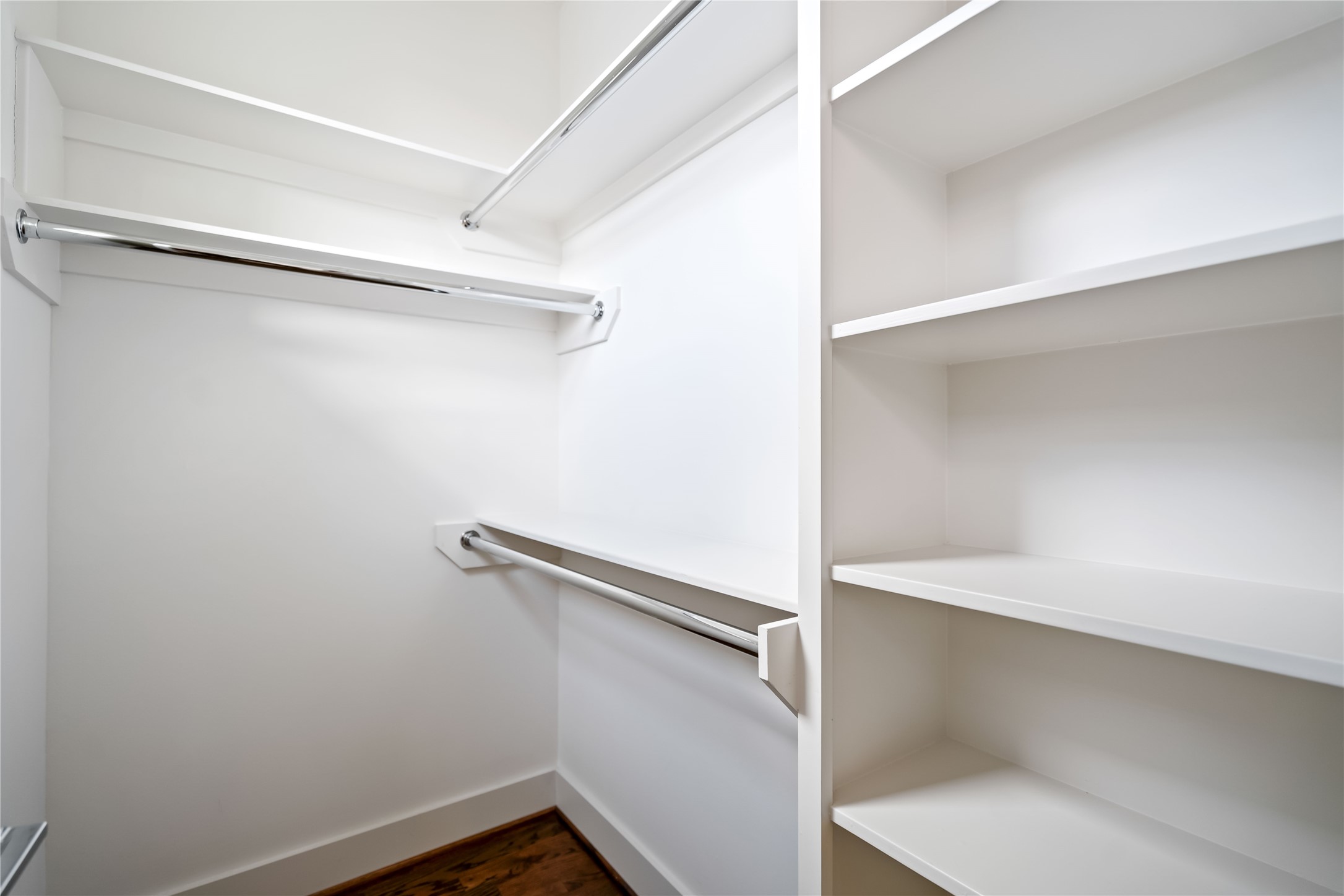 2004 Rosedale Street, Unit F Houston, TX 77004 - Photo 29 of 33 a view of an empty walk in closet