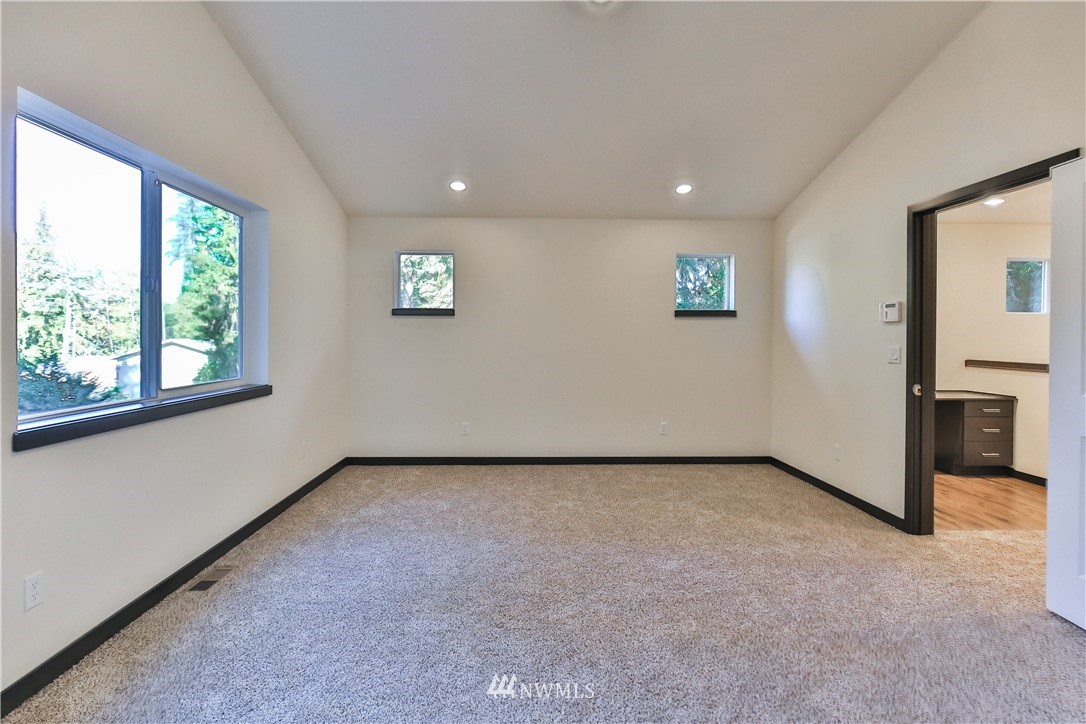 17922 McElroy Road Arlington, WA 98223 - Photo 15 of 25 Gallery Image 15