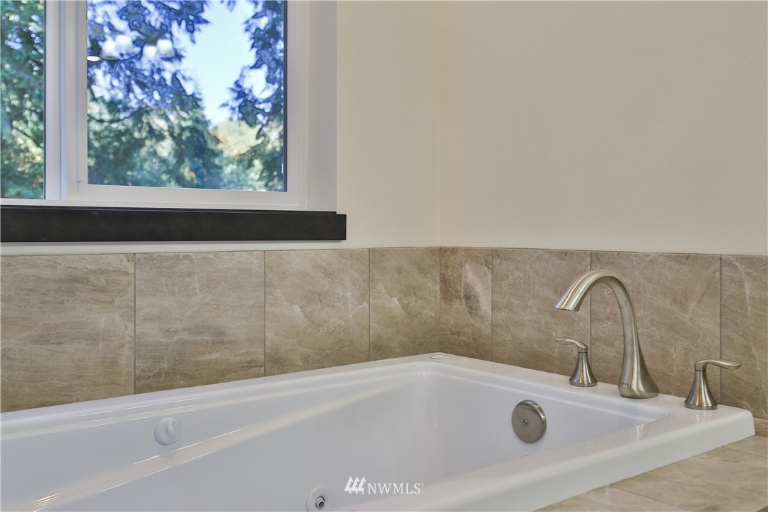 17922 McElroy Road Arlington, WA 98223 - Photo 17 of 25 Gallery Image 17
