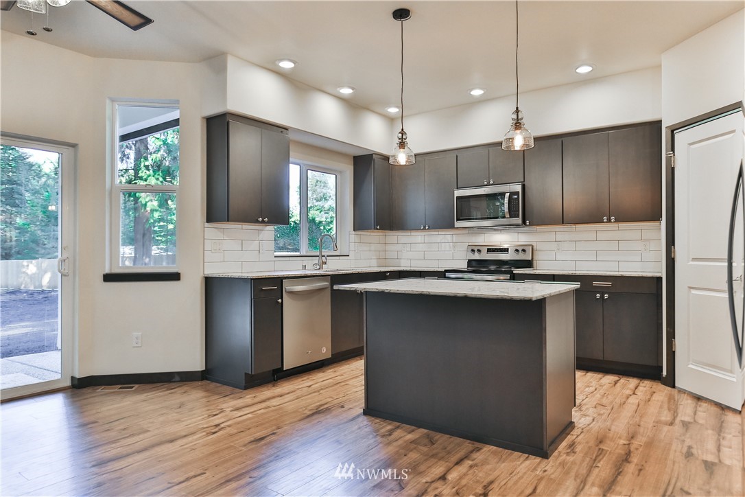 17922 McElroy Road Arlington, WA 98223 - Photo 8 of 25 Gallery Image 8