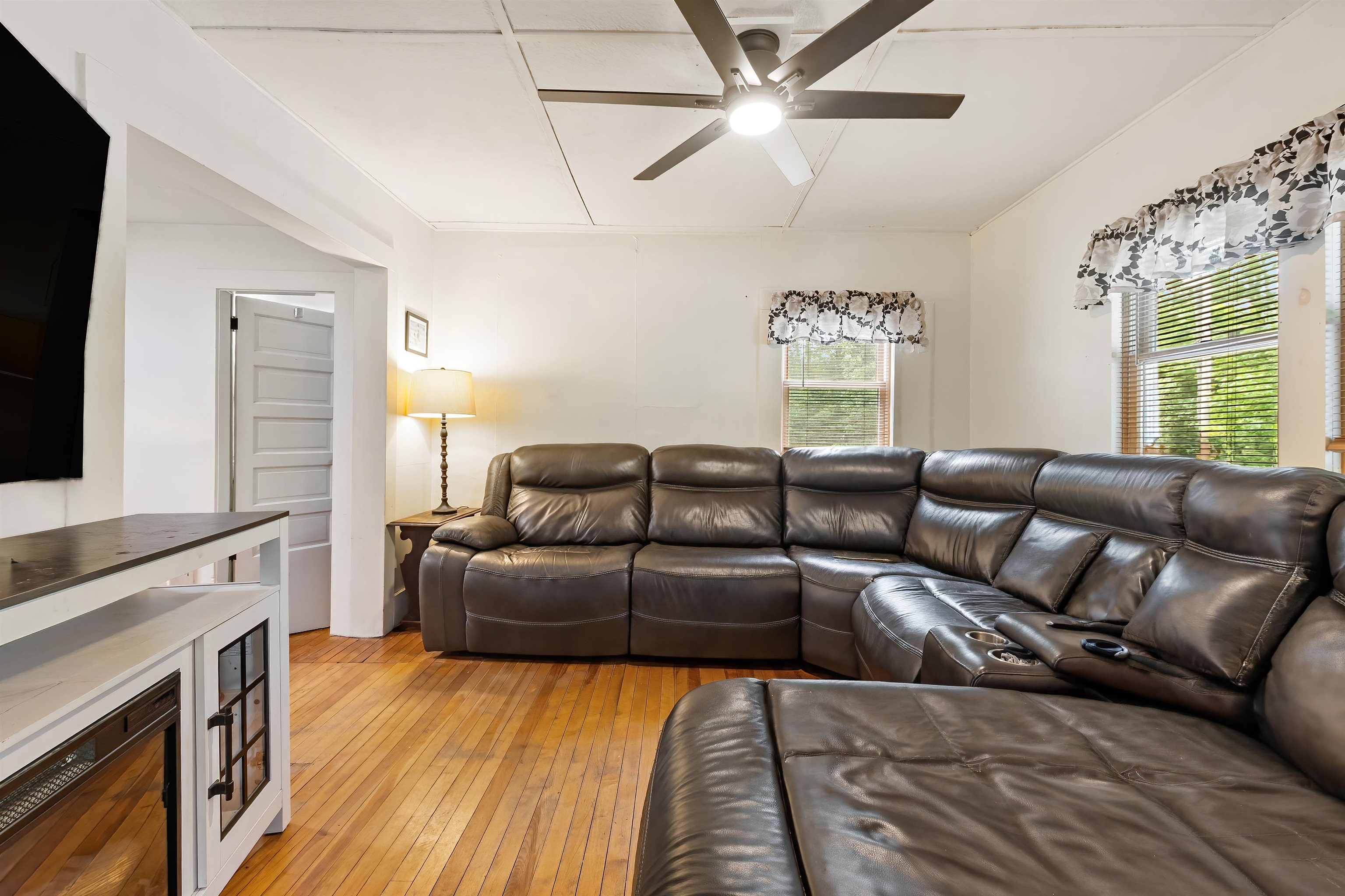 327 Reeds Mill Road Newport, NH 03773 - Photo 8 of 52 Gallery Image 8
