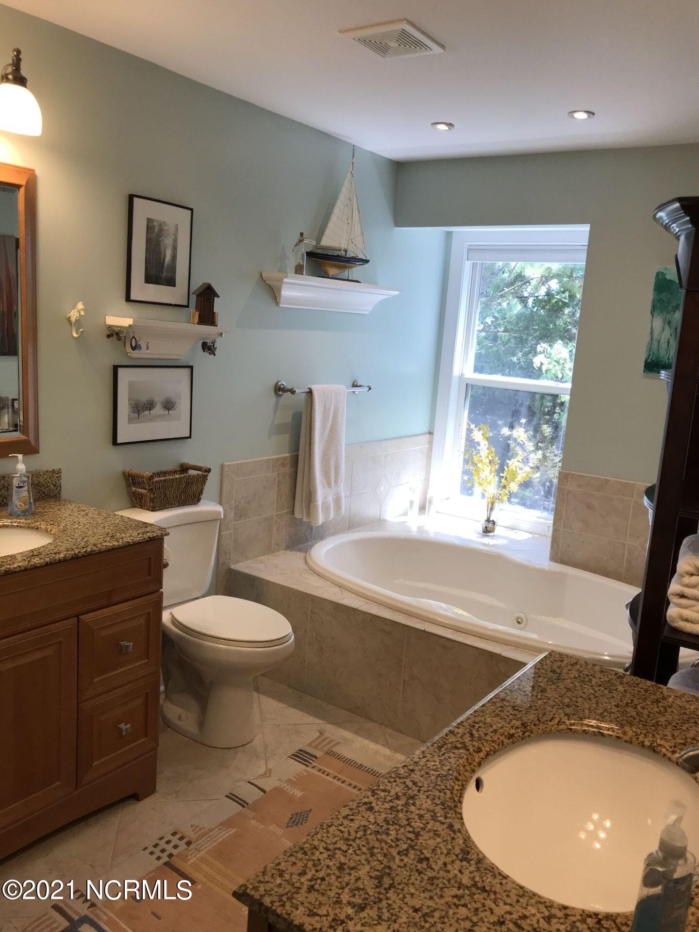 8427 River Road Wilmington, NC 28412 - Photo 12 of 15 12 MBTH