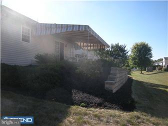 312 Elizabeth Drive Sinking Spring, PA 19608 - Photo 12 of 12 Exterior Back
