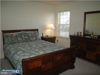 312 Elizabeth Drive Sinking Spring, PA 19608 - Photo 8 of 12 Bedroom - Main