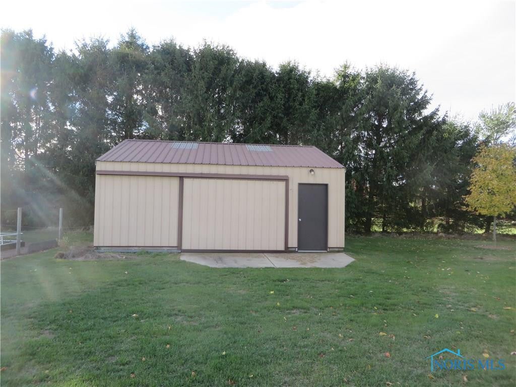 11705 Brint Road Berkey, OH 43504 - Photo 20 of 30 Gallery Image 20