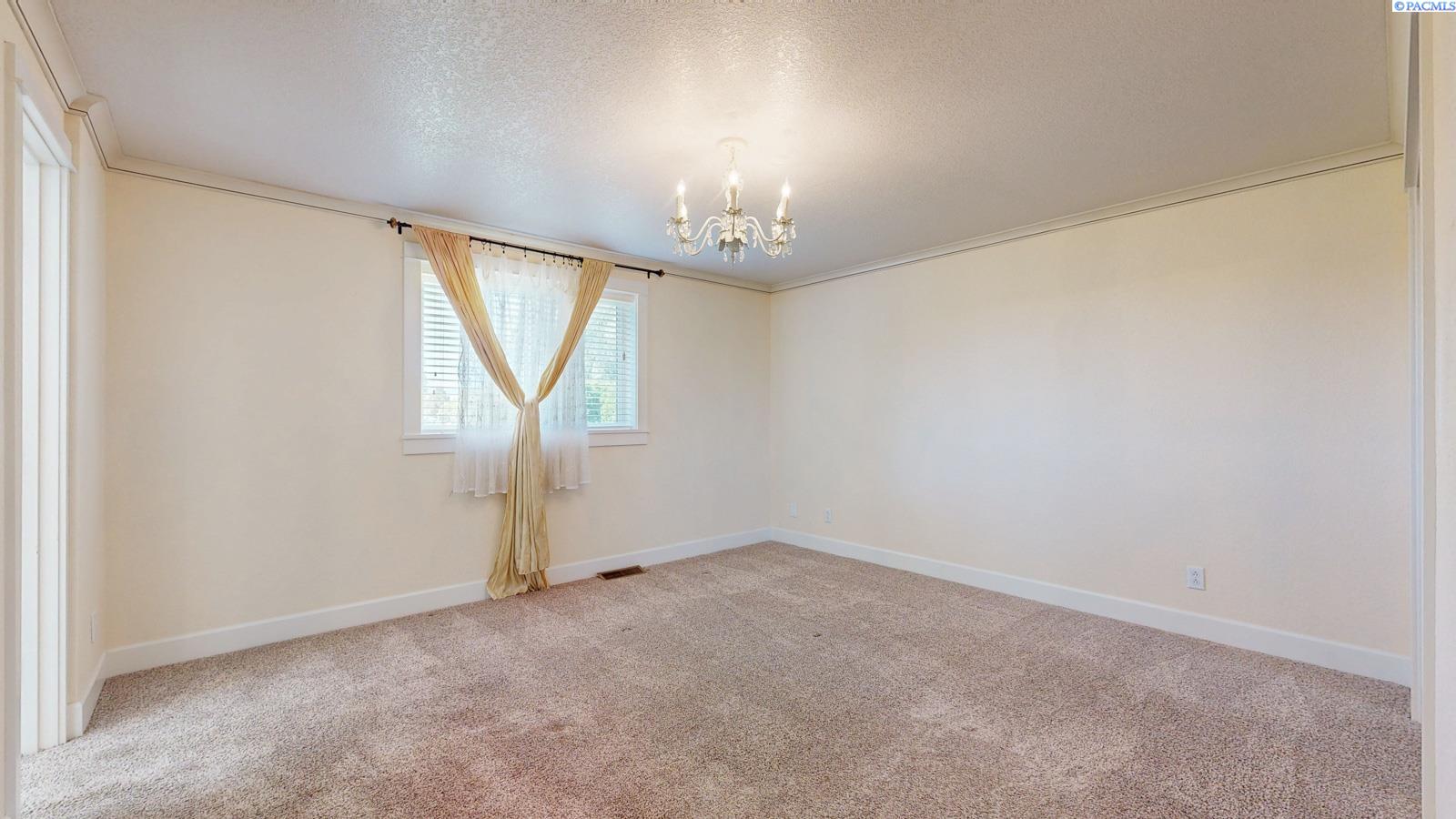 243 Rachel Road Kennewick, WA 99338 - Photo 13 of 36 Gallery Image 13