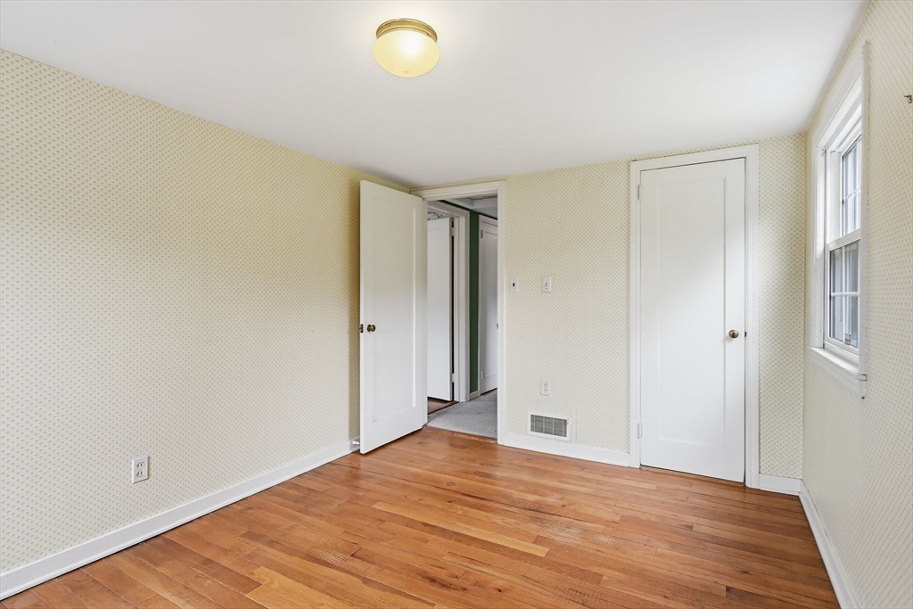 47 Fenway Drive Springfield, MA 01119 - Photo 24 of 42