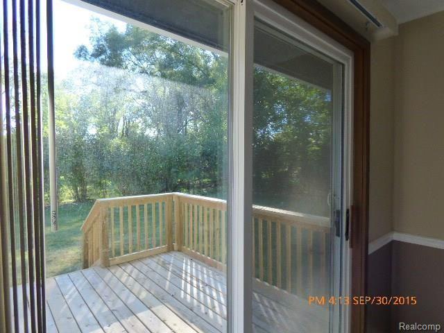 4913 Taft Road Algonac, MI 48001 - Photo 6 of 21 taft 2015-09-30 005.JPG
