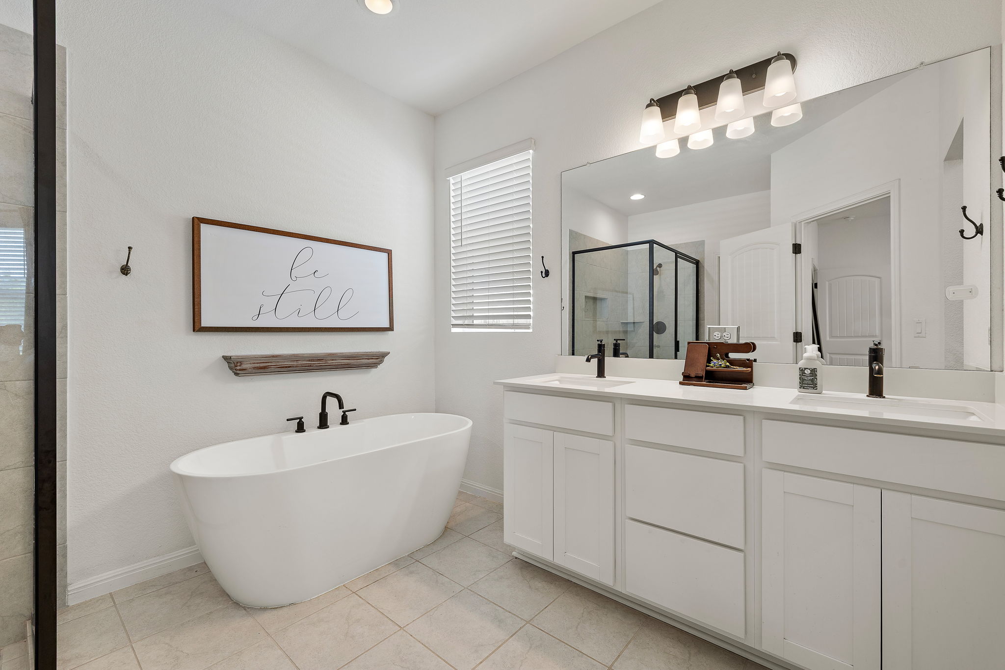 441 Gaida Loop Georgetown, TX 78628 - Photo 10 of 28