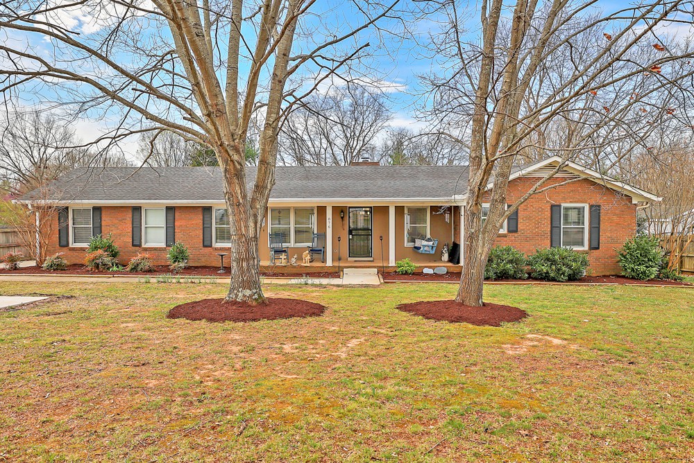 876 Compton Road Murfreesboro, TN 37130 - Photo 8 of 47 Gallery Image 8