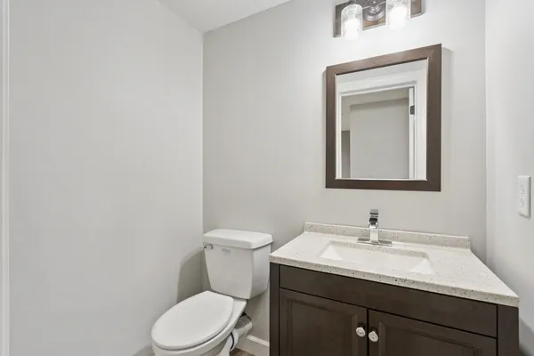 $327,500 | 205 Park Ln Circle, Eldridge, IA 52748