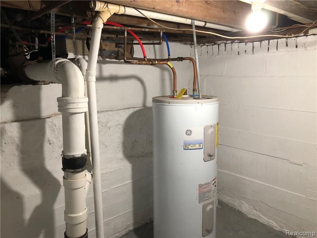3612 Branch Road Flint, MI 48506 - Photo 17 of 21 IMG_0337.JPG