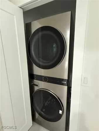 $1,900 | 3913 Southeast 11th Place, Unit 1, Cape Coral, FL 33904