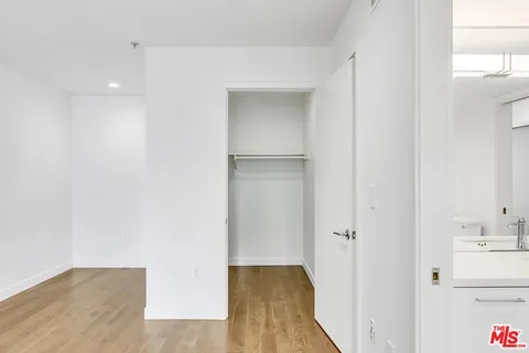 $639,000 | 901 Flower Street, Unit 408, Los Angeles, CA 90015