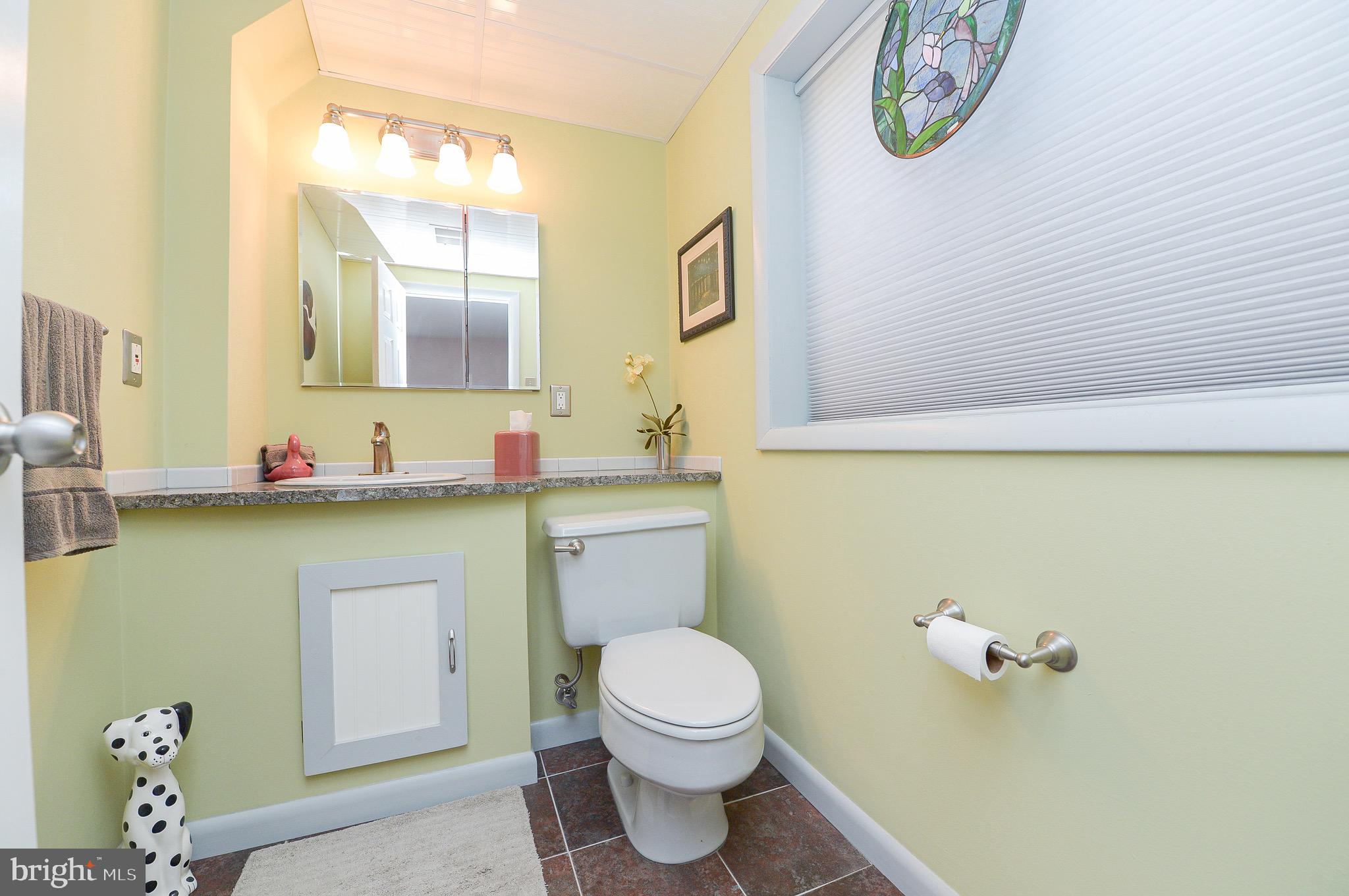 19 Sherri Way Clementon, NJ 08021 - Photo 22 of 27 Half bath on lower level