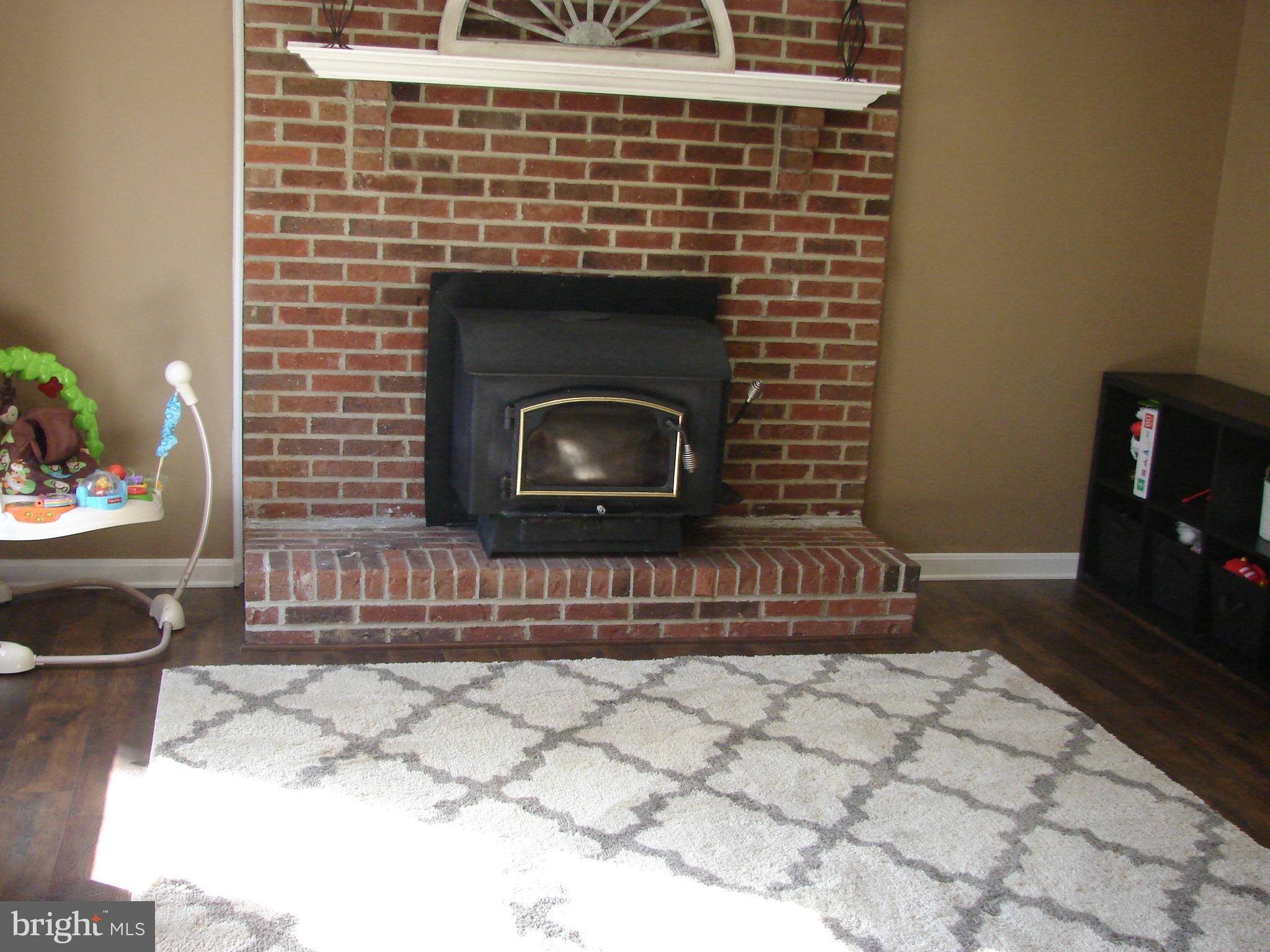 988 Johnswoods Road Lusby, MD 20657 - Photo 7 of 28 Large Living Room
