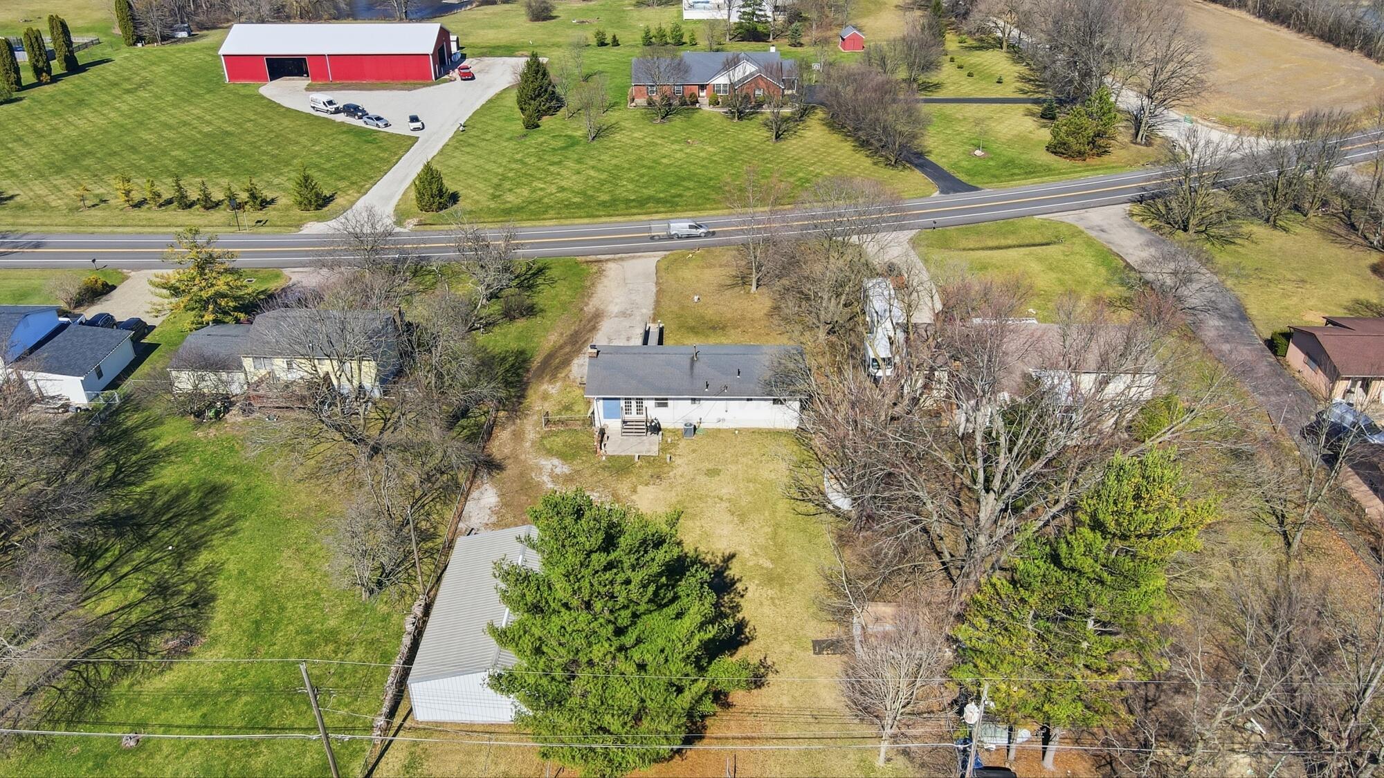 6567 Hall Road Galloway, OH 43119 - Photo 4 of 35
