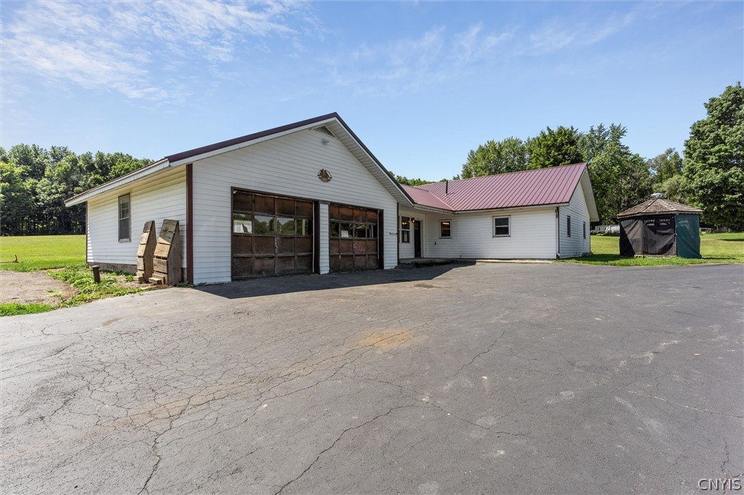 4616 Whitman Road Lincoln, NY 13032 - Photo 7 of 49 Gallery Image 7