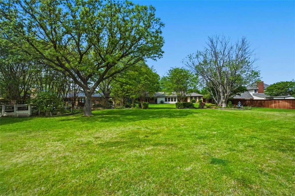 265 East Dove Road Southlake, TX 76092 - Photo 37 of 39 a view of green field