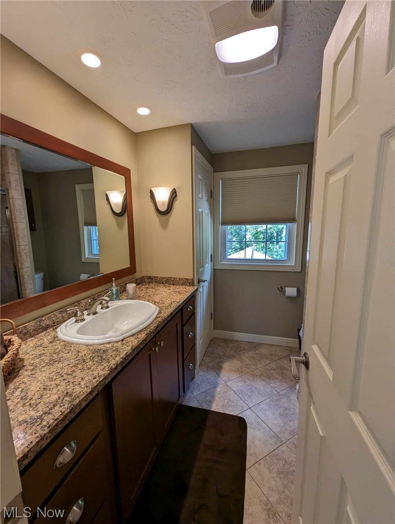 12590 Bass Lake Road Chardon, OH 44024 - Photo 23 of 35 Gallery Image 23