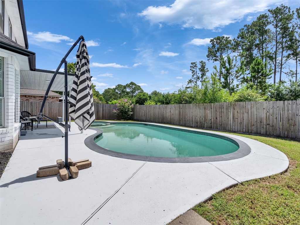 2605 South Mission Circle Friendswood, TX 77546 - Photo 17 of 27