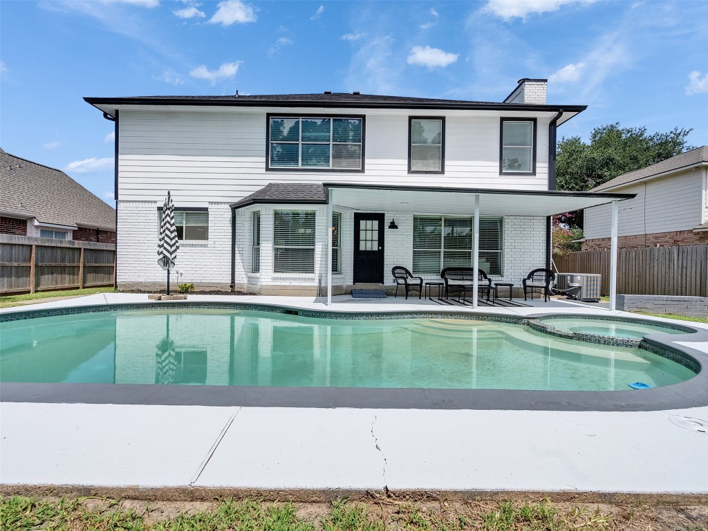 2605 South Mission Circle Friendswood, TX 77546 - Photo 18 of 27