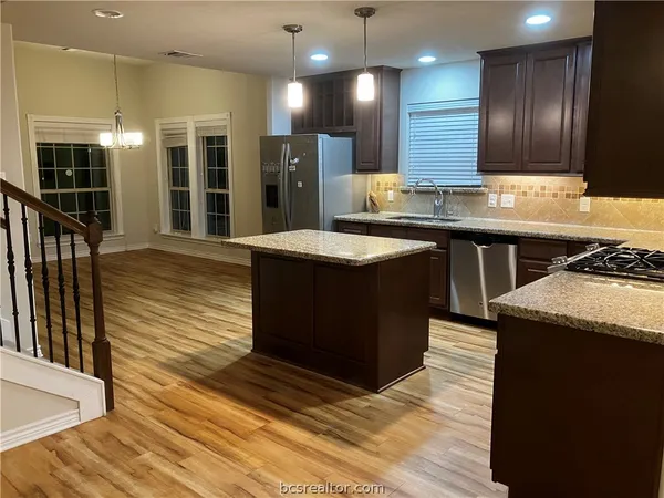 $2,850 | 903 Emerald Dove Avenue, College Station, TX 77845