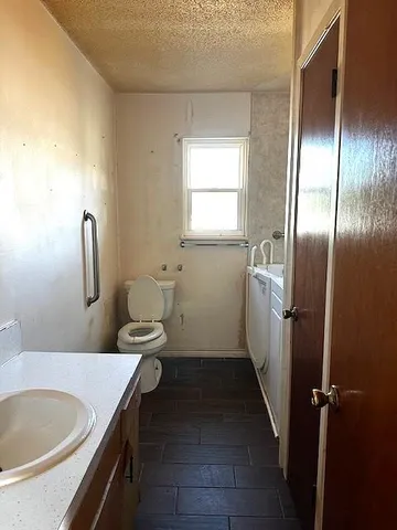 $129,000 | 123 East Mccaulley Avenue, Bronte, TX 76933