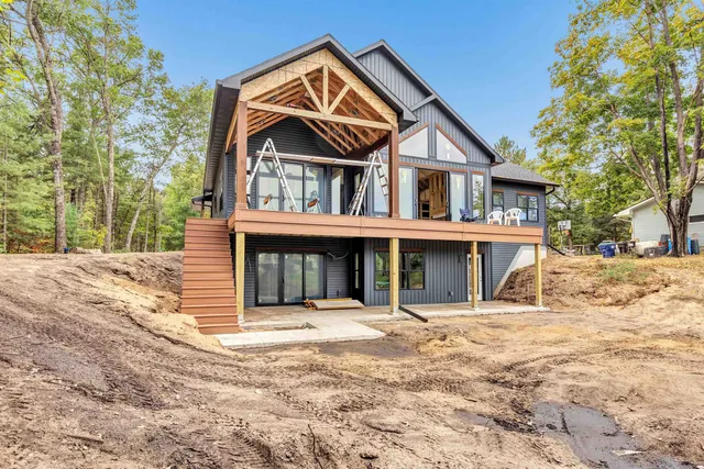 $1,294,900 | N1220 Otter Ponds Lane, Keshena, WI 54135